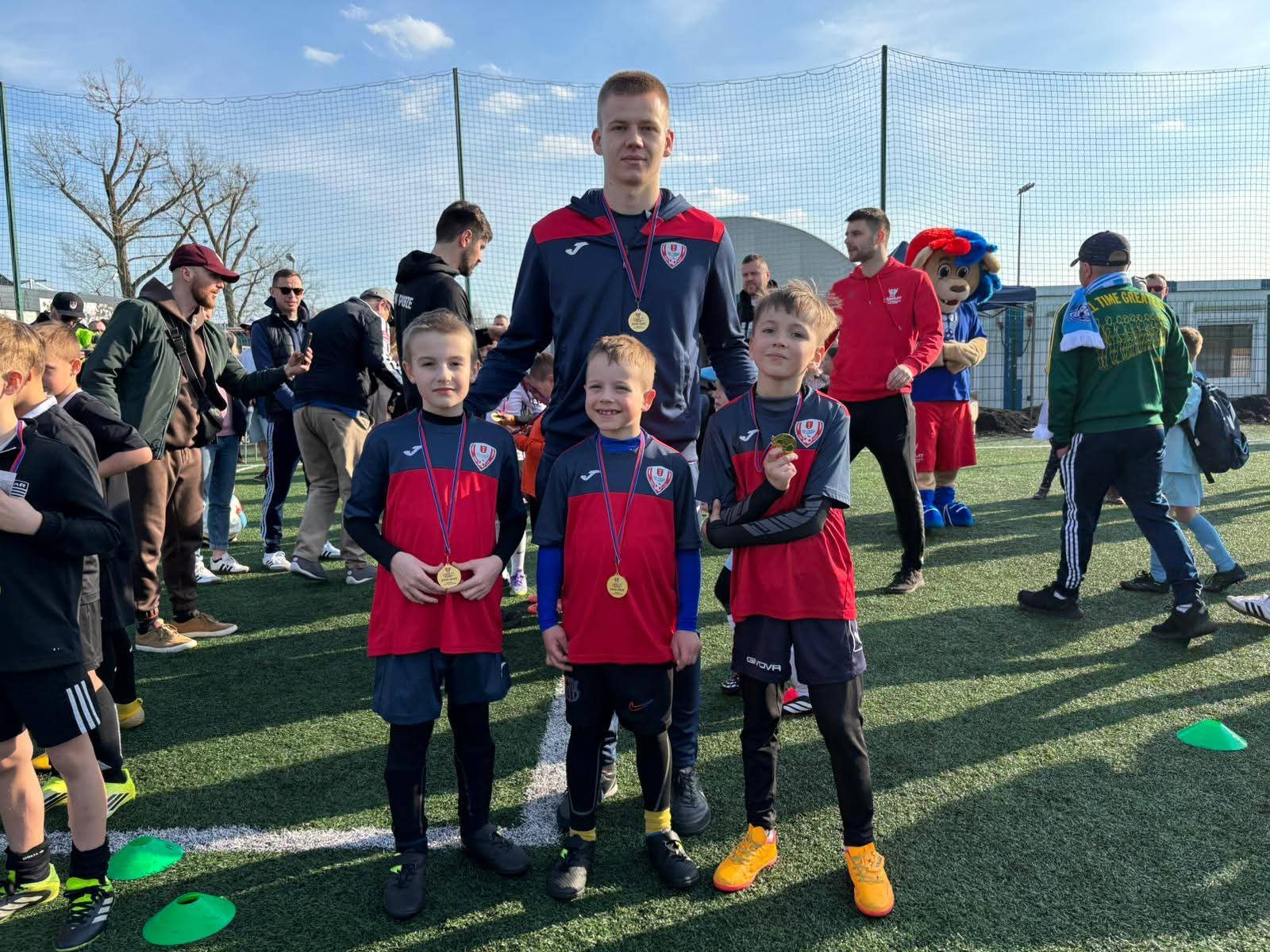 Mecz juniorów UKS Conrad